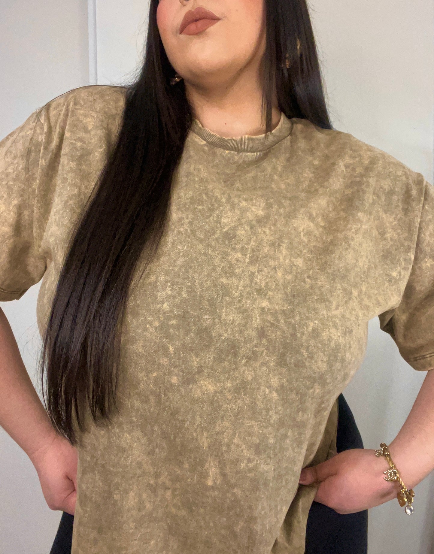 Baddie n Basic Tee (Mocha)