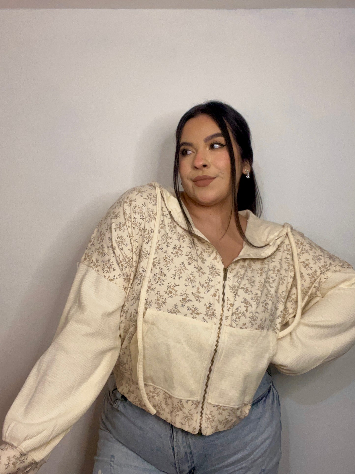 Cutesy Floral Hoodie (Cream)
