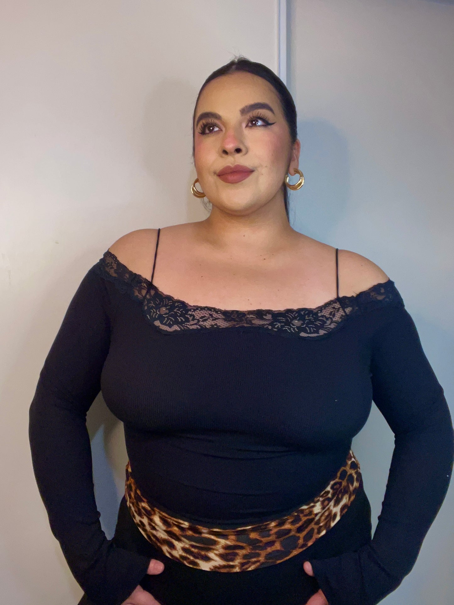Flatter Me Off The Shoulder Top (Black)