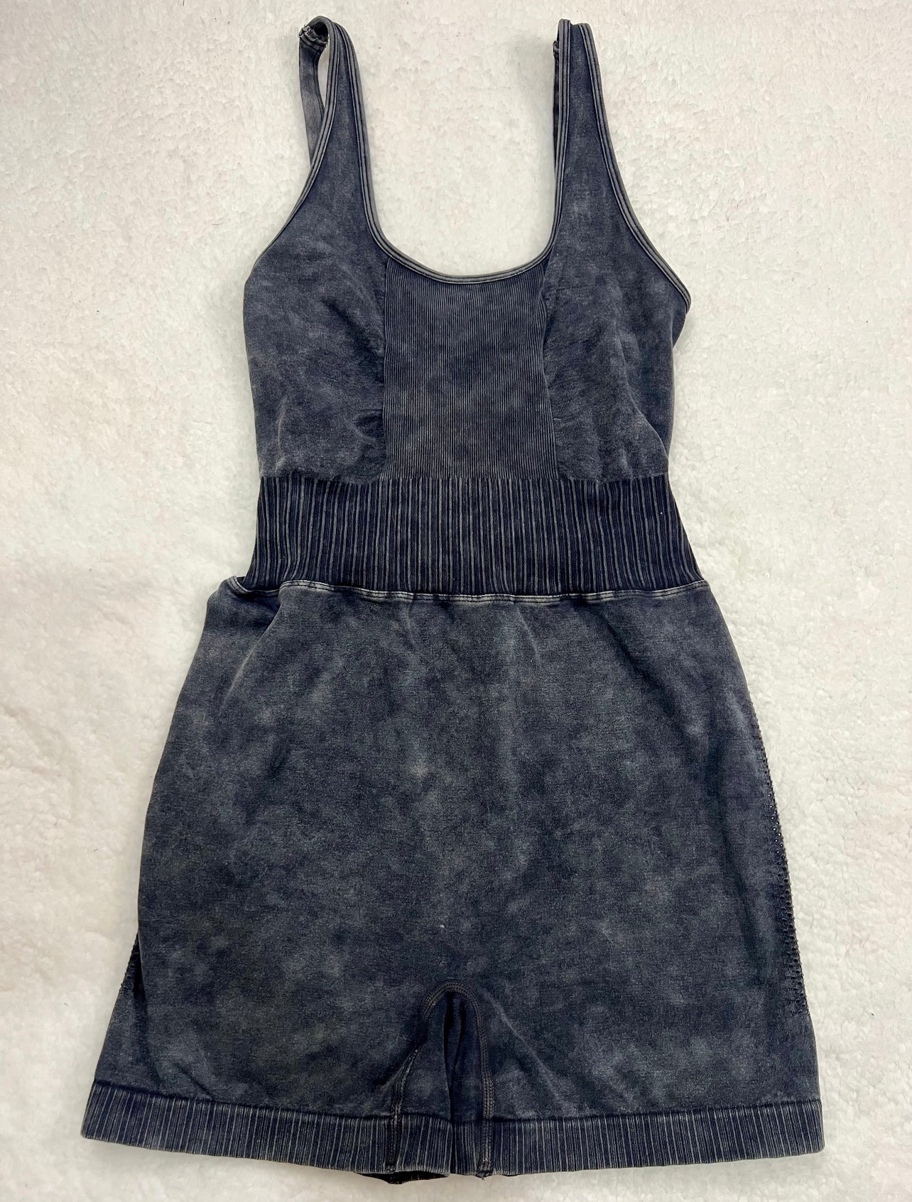 (2 ROMPER BUNDLE) Effortless mineral wash rompers