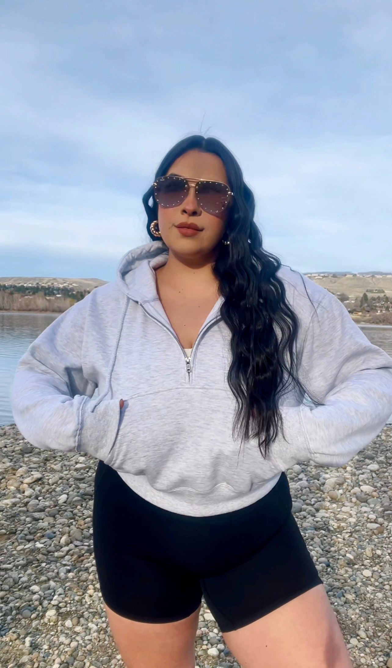Essential 1/2 Zip Hoodie (Icy Gray)