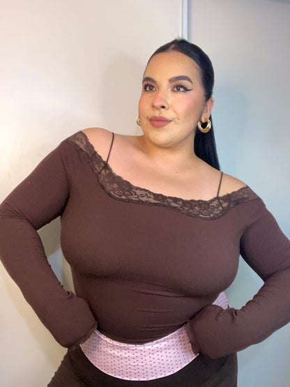 Flatter Me Off The Shoulder Top (Chocolate)