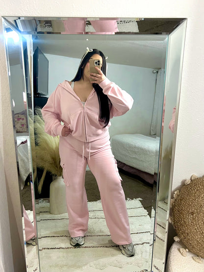 Essential Cargo Sweatpants (Baby Pink)
