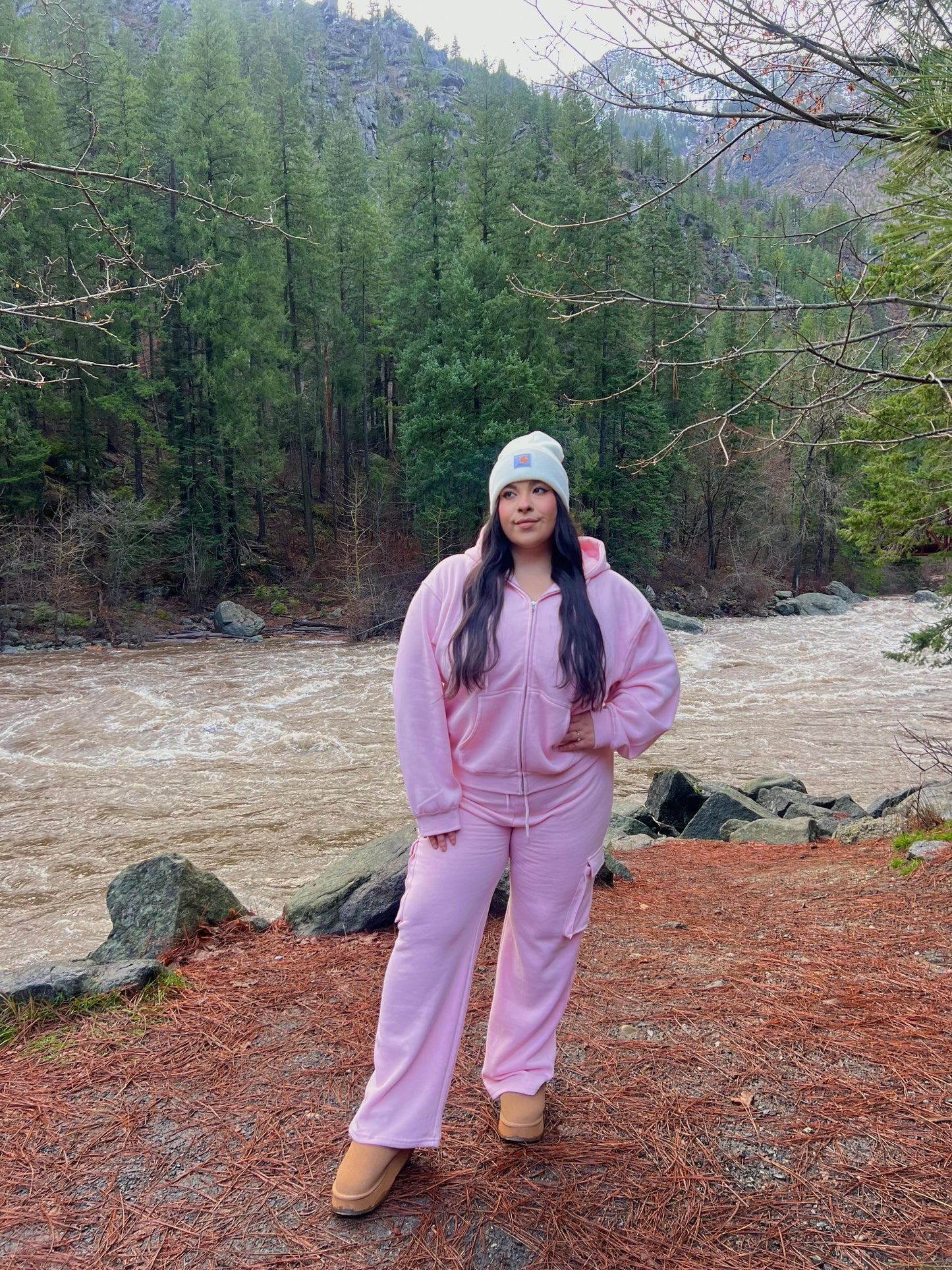 Essential Cargo Sweatpants (Baby Pink)