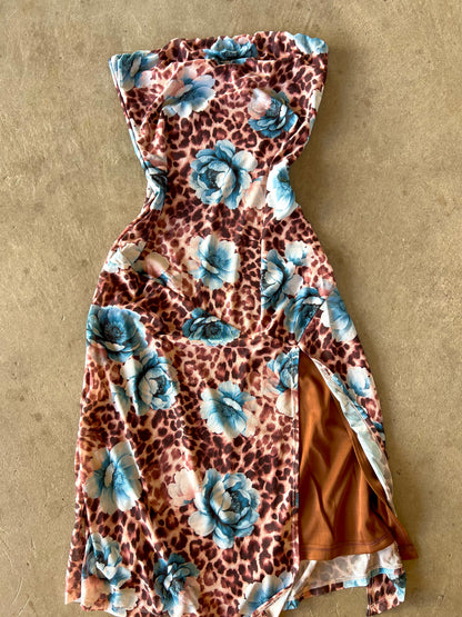 Verano De Rosas Dress