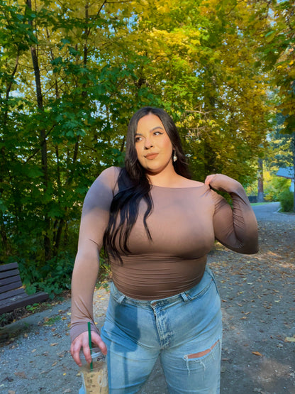 Amber Boat Neck Top (Mocha)