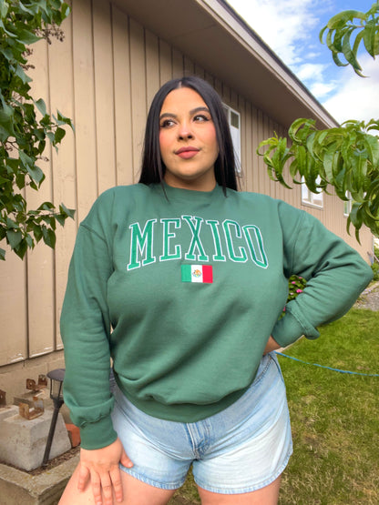 Mexico Embroidered Crewneck