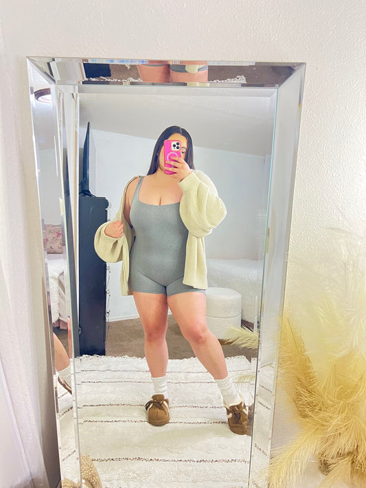 Staying In Romper (H. gray)
